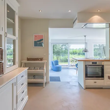 Holiday home Grosse Lachmoewe