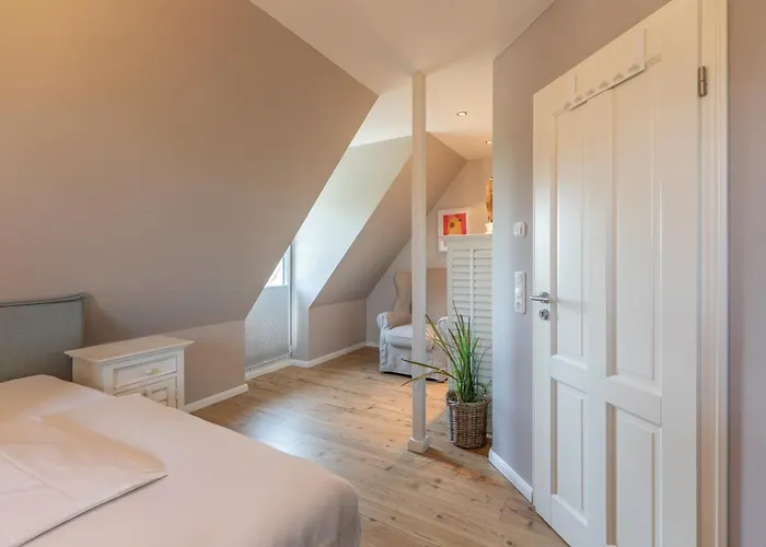 Grosse Lachmoewe Feriehus *